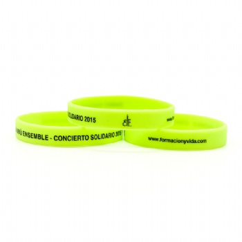 2016 High quality custom glow-in-dark wristbands for night activities