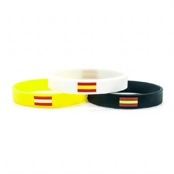 High quality custom Silicone wristbands with national falg logo